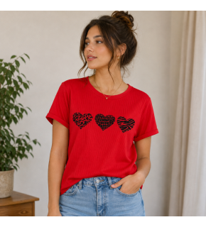 Love Hearts Kalp Desenli Kırmızı Tişört