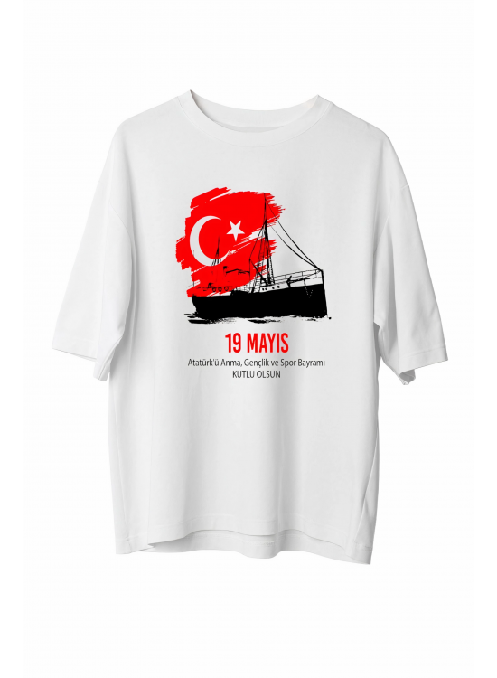 19 Mayıs Atatürk'ü Anma Gençlik ve Spor Bayramı Baskılı Oversize T-shirt - Beyaz