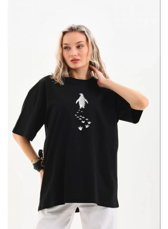 Kadın T-Shirt Penguen Baskılı Bisiklet Yaka Kısa kol yazlık Tişört - Siyah Kadın T-Shirt Penguen Baskılı Bisiklet Yaka Kısa kol yazlık Tişört - Siyah