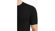Erkek Yazlık Fitilli Triko Tişört Kısa Kol Bisiklet Yaka T-Shirt - Siyah Erkek Yazlık Fitilli Triko Tişört Kısa Kol Bisiklet Yaka T-Shirt - Siyah