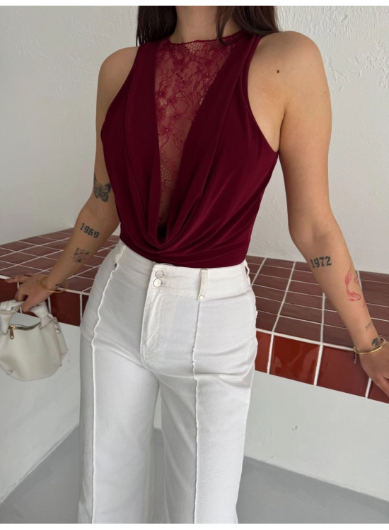 Kadın Dantel Detaylı Derin Dekolte Body Şık Kolsuz Yazlık Bodysuit - Bordo Kadın Dantel Detaylı Derin Dekolte Body Şık Kolsuz Yazlık Bodysuit - Bordo
