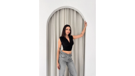 Kadın Vatkalı Kolsuz V Yaka Drapeli Crop Bluz Likralı Fit - Siyah