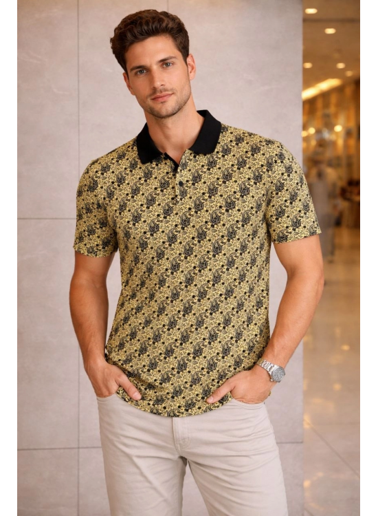 Erkek Pike Kumaş Polo Yaka Palmiye Desenli Tişört Kısa Kol Yazlık T-Shirt - Sarı Erkek Pike Kumaş Polo Yaka Palmiye Desenli Tişört Kısa Kol Yazlık T-Shirt - Sarı