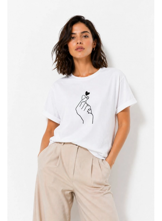Kadın Kore Parmak Kalp Aşk Temalı Minimal Baskılı Tişört Yazlık Kısa Kol T-Shirt - Beyaz Kadın Kore Parmak Kalp Aşk Temalı Minimal Baskılı Tişört Yazlık Kısa Kol T-Shirt - Beyaz