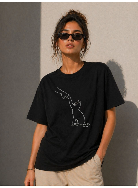 Kadın Minimal Kedi Çizim Baskılı Tişört Kısa Kol Yazlık T-Shirt - Siyah Kadın Minimal Kedi Çizim Baskılı Tişört Kısa Kol Yazlık T-Shirt - Siyah