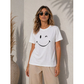 Kadın Minimal Gülümseyen Yüz Baskılı Tişört Kısa Kol Yazlık T-Shirt - Beyaz
