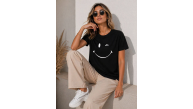 Kadın Minimal Gülümseyen Yüz Baskılı Tişört Kısa Kol Yazlık T-Shirt - Siyah Kadın Minimal Gülümseyen Yüz Baskılı Tişört Kısa Kol Yazlık T-Shirt - Siyah