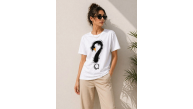 Kadın Kuğu Figürlü Soru İşareti Baskılı Tişört Kısa Kol T-Shirt - Beyaz Kadın Kuğu Figürlü Soru İşareti Baskılı Tişört Kısa Kol T-Shirt - Beyaz