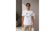 Erkek Minimal Gülümseyen Yüz Baskılı Tişört Kısa Kol Yazlık T-Shirt - Beyaz Erkek Minimal Gülümseyen Yüz Baskılı Tişört Kısa Kol Yazlık T-Shirt - Beyaz