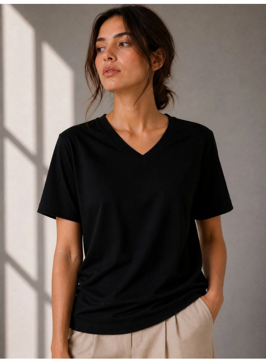 Kadın V Yaka Basic Tişört Kısa Kol Yazlık Regular Fit T-Shirt - Siyah Kadın V Yaka Basic Tişört Kısa Kol Yazlık Regular Fit T-Shirt - Siyah