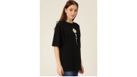 Kadın Papatya Baskılı T-Shirt Kısa Kol Bisiklet Yaka Oversize Tişört - Siyah Kadın Papatya Baskılı T-Shirt Kısa Kol Bisiklet Yaka Oversize Tişört - Siyah