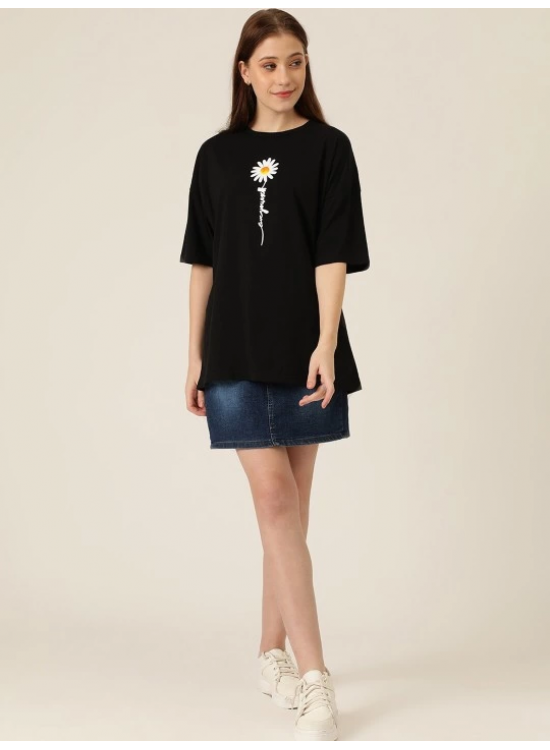 Kadın Papatya Baskılı T-Shirt Kısa Kol Bisiklet Yaka Oversize Tişört - Siyah Kadın Papatya Baskılı T-Shirt Kısa Kol Bisiklet Yaka Oversize Tişört - Siyah