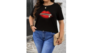 Kadın Kısa Kol Yazlık Tişört Bisiklet Yaka Dudak Baskılı T-Shirt - Siyah Kadın Kısa Kol Yazlık Tişört Bisiklet Yaka Dudak Baskılı T-Shirt - Siyah