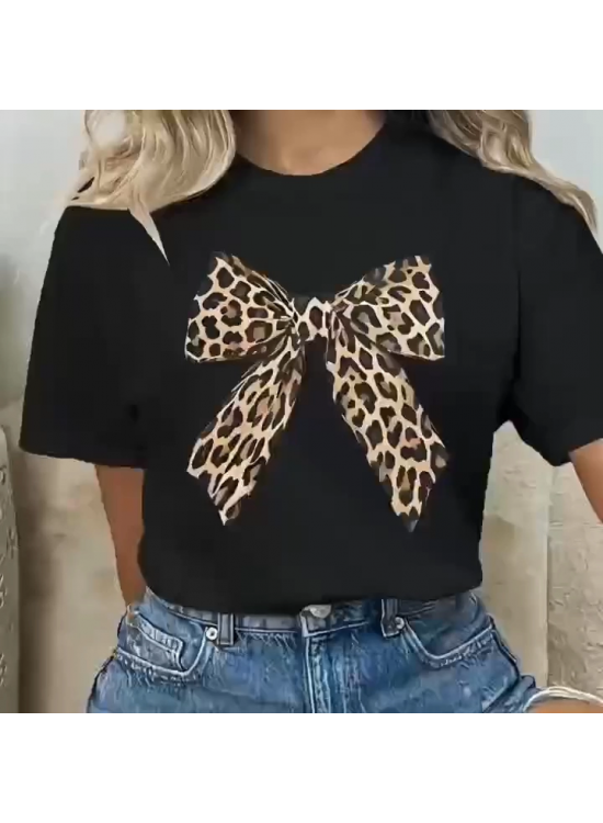 Kadın Leopar Desenli Fiyonklu Baskılı T-Shirt Kısa Kol Bisiklet Yaka Oversize Tişört - Siyah Kadın Leopar Desenli Fiyonklu Baskılı T-Shirt Kısa Kol Bisiklet Yaka Oversize Tişört - Siyah