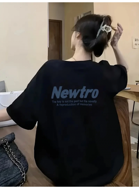 Kadın Tişört Newtro Baskılı Oversize Bisiklet Yaka T-shirt - Siyah Kadın Tişört Newtro Baskılı Oversize Bisiklet Yaka T-shirt - Siyah