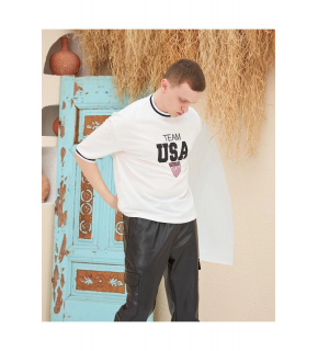 Erkek Bisiklet Yaka Tişört Nakış İşlemeli Kısa Kol Oversize T-Shirt - Beyaz