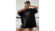 Kadın Fiyonk Baskılı T-Shirt Kısa Kol Bisiklet Yaka Oversize Tişört - Siyah Kadın Fiyonk Baskılı T-Shirt Kısa Kol Bisiklet Yaka Oversize Tişört - Siyah