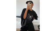 Kadın Fiyonk Baskılı T-Shirt Kısa Kol Bisiklet Yaka Oversize Tişört - Siyah Kadın Fiyonk Baskılı T-Shirt Kısa Kol Bisiklet Yaka Oversize Tişört - Siyah
