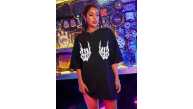Kadın Baskılı T-Shirt Kısa Kol Bisiklet Yaka Oversize Rahat Kalıp Tişört - Siyah Kadın Baskılı T-Shirt Kısa Kol Bisiklet Yaka Oversize Rahat Kalıp Tişört - Siyah