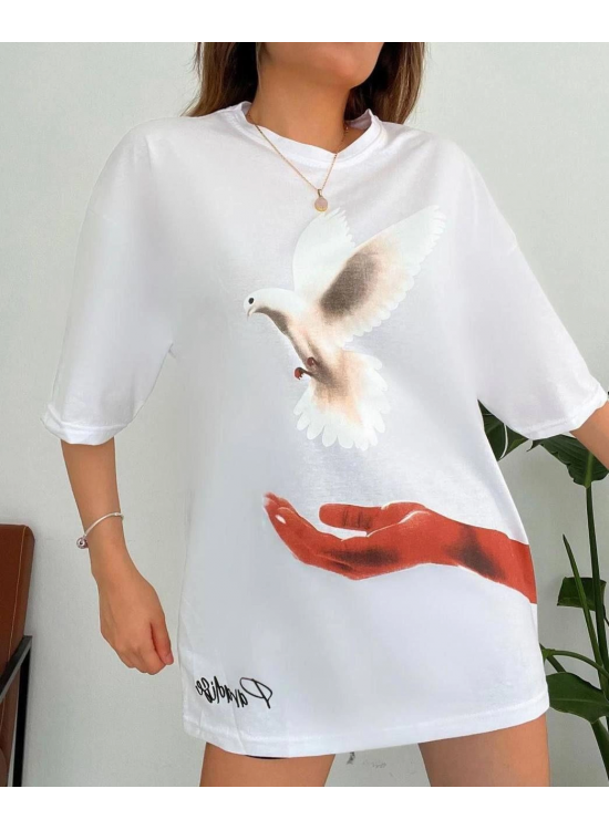 Kadın Kısa Kol Yazlık Tişört Bisiklet Yaka Uzi Güvercin Baskılı T-Shirt - Beyaz Kadın Kısa Kol Yazlık Tişört Bisiklet Yaka Uzi Güvercin Baskılı T-Shirt - Beyaz