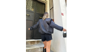 Kadın Oversize Bomber Ceket – Siyah, Fermuarlı, Sokak Modası Tarzı Mont - Siyah Kadın Oversize Bomber Ceket – Siyah, Fermuarlı, Sokak Modası Tarzı Mont - Siyah