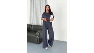 Kadın Osy Modal Yumuşak Dokulu Kumaş Bisiklet Yaka T-shirt Bol paça Pantalon ikili Takım -Antrasit Kadın Osy Modal Yumuşak Dokulu Kumaş Bisiklet Yaka T-shirt Bol paça Pantalon ikili Takım -Antrasit