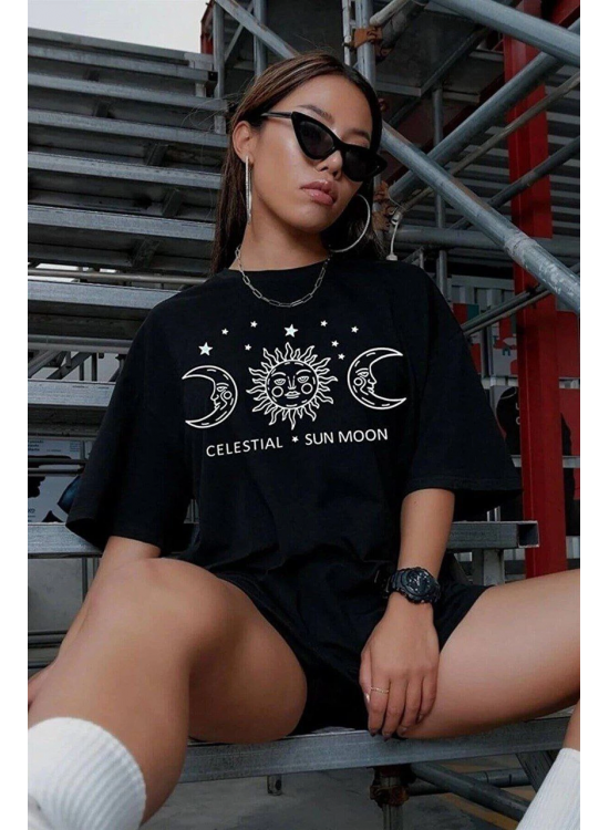 Kadın Baskılı T-Shirt Kısa Kol Bisiklet Yaka Oversize Rahat Kalıp Tişört - Siyah Kadın Baskılı T-Shirt Kısa Kol Bisiklet Yaka Oversize Rahat Kalıp Tişört - Siyah