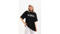 Kadın Kısa Kol Yazlık Tişört Bisiklet Yaka Baskılı Oversize T-Shirt - Siyah Kadın Kısa Kol Yazlık Tişört Bisiklet Yaka Baskılı Oversize T-Shirt - Siyah