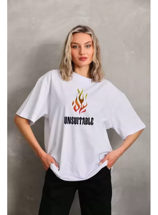 Kadın Baskılı T-Shirt Kısa Kol Bisiklet Yaka Oversize Rahat Kalıp Günlük Tişört - Beyaz Kadın Baskılı T-Shirt Kısa Kol Bisiklet Yaka Oversize Rahat Kalıp Günlük Tişört - Beyaz