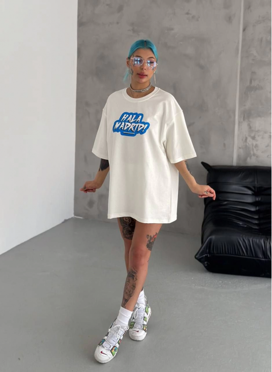 Kadın Kısa Kol Yazlık Tişört Bisiklet Yaka Baskılı Oversize T-Shirt - Beyaz Kadın Kısa Kol Yazlık Tişört Bisiklet Yaka Baskılı Oversize T-Shirt - Beyaz