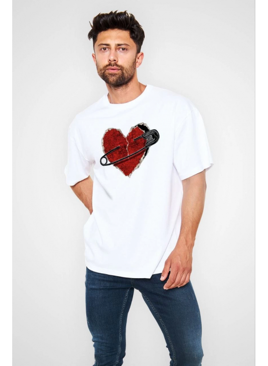 Erkek Kısa Kol Tişört Bisiklet Yaka KALP Baskılı Oversize T-Shirt - Beyaz Erkek Kısa Kol Tişört Bisiklet Yaka KALP Baskılı Oversize T-Shirt - Beyaz