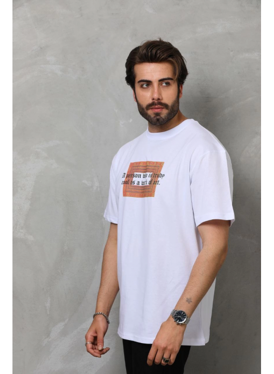 Erkek Baskılı T-Shirt Kısa Kol Bisiklet Yaka Regular Fit Rahat Kalıp Tişört - Beyaz Erkek Baskılı T-Shirt Kısa Kol Bisiklet Yaka Regular Fit Rahat Kalıp Tişört - Beyaz