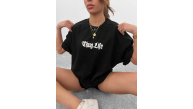 Kadın Bisiklet Yaka Baskılı Oversize Kısa kol T-Shirt - Siyah Kadın Bisiklet Yaka Baskılı Oversize Kısa kol T-Shirt - Siyah