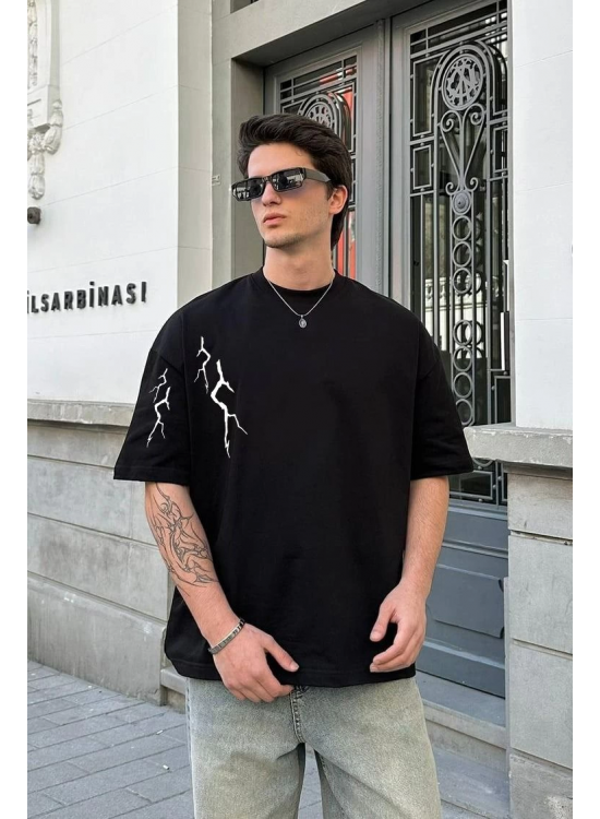 Erkek Kısa Kol Tişört Bisiklet Yaka Yıldırım Baskılı Oversize T-Shirt - Siyah Erkek Kısa Kol Tişört Bisiklet Yaka Yıldırım Baskılı Oversize T-Shirt - Siyah