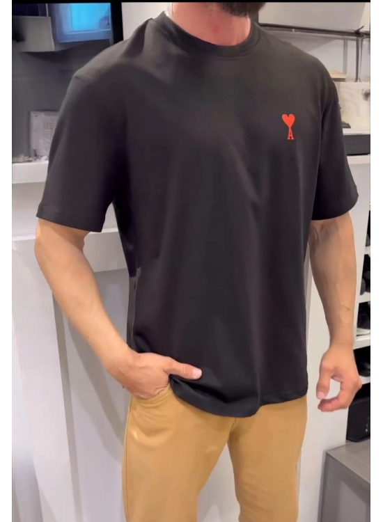 Erkek Kısa Kol Tişört Bisiklet Yaka KALP Baskılı Oversize T-Shirt - Siyah Erkek Kısa Kol Tişört Bisiklet Yaka KALP Baskılı Oversize T-Shirt - Siyah