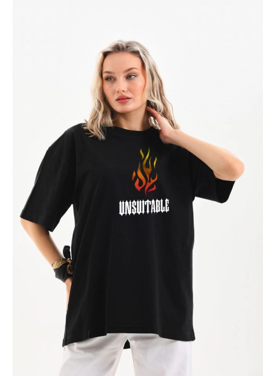 Kadın Baskılı T-Shirt Kısa Kol Bisiklet Yaka Oversize Rahat Kalıp Günlük Tişört - Siyah Kadın Baskılı T-Shirt Kısa Kol Bisiklet Yaka Oversize Rahat Kalıp Günlük Tişört - Siyah