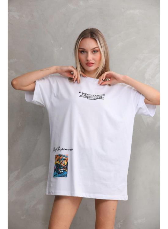kadın Bisiklet Yaka Baskılı Oversize T-Shirt - Beyaz kadın Bisiklet Yaka Baskılı Oversize T-Shirt - Beyaz