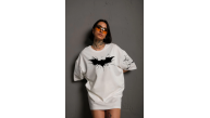 Kadın Bisiklet yaka tişort Ön ve Kol Yarasa Baskılı T-shirt - Beyaz Kadın Bisiklet yaka tişort Ön ve Kol Yarasa Baskılı T-shirt - Beyaz
